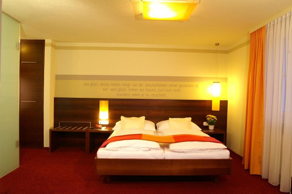 Hotel Stiegenwirt Schaerding Exterior photo